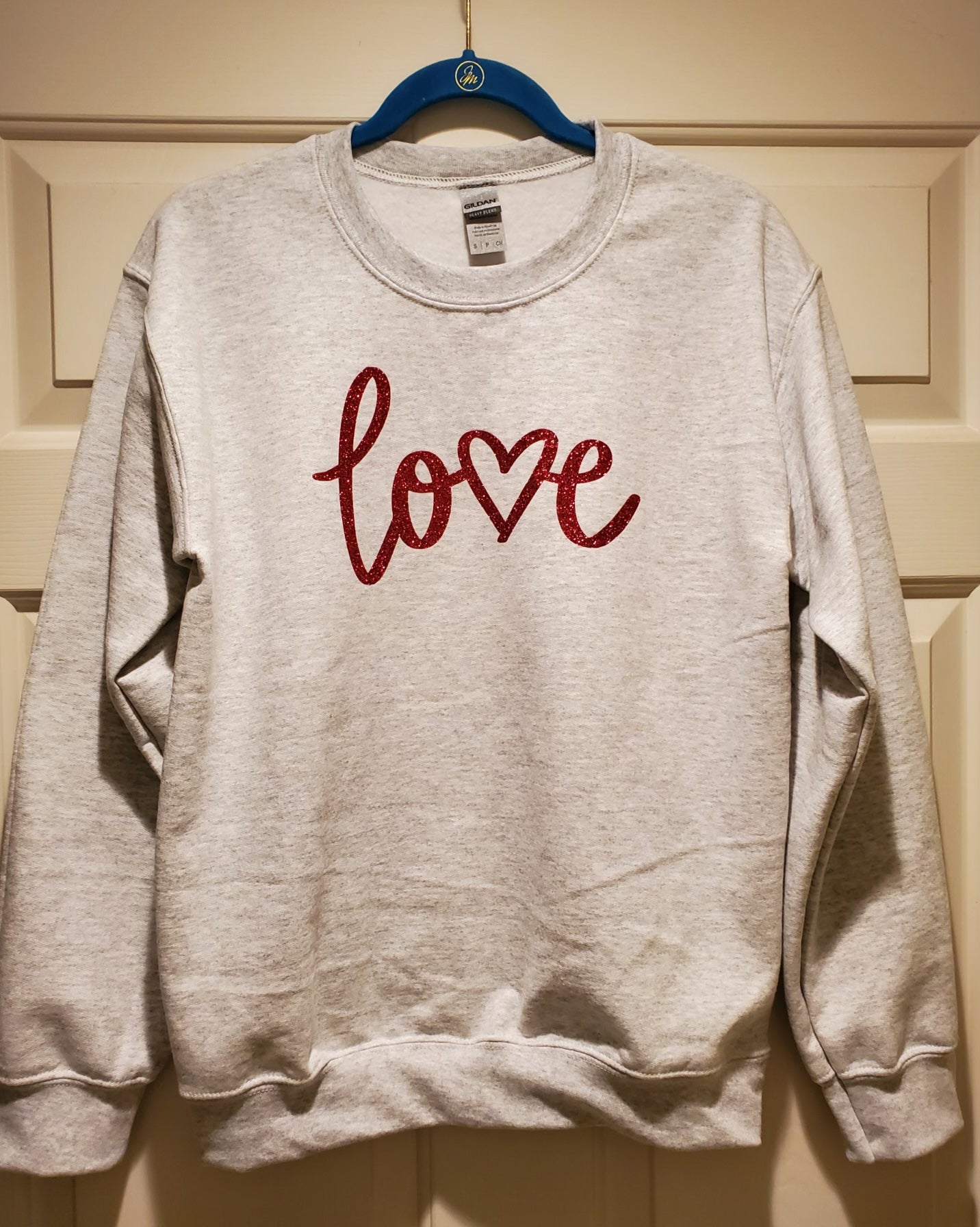 Love sweatshirt